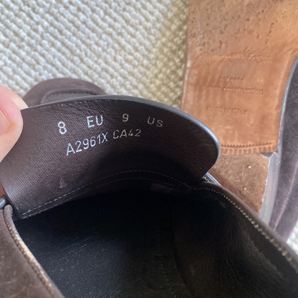 “Dark Brown Suede L’Asola loafers” from Zegna - Picture 3 of 6